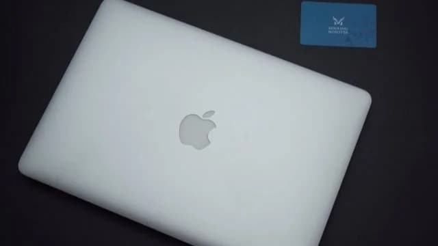 Apple MacBook Air 2017 - Cleaning and Changing Thermal Paste