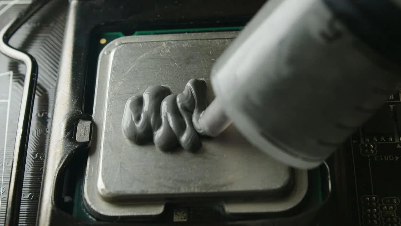 Do We Use the Whole Tube of Thermal Paste on a Processor?